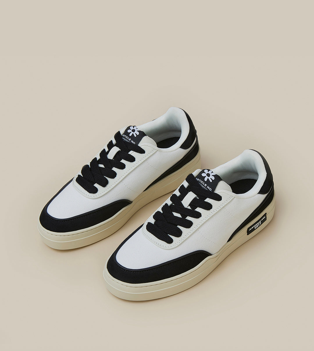COURT SNEAKER LOW-TOP BLACK SNEAKERS