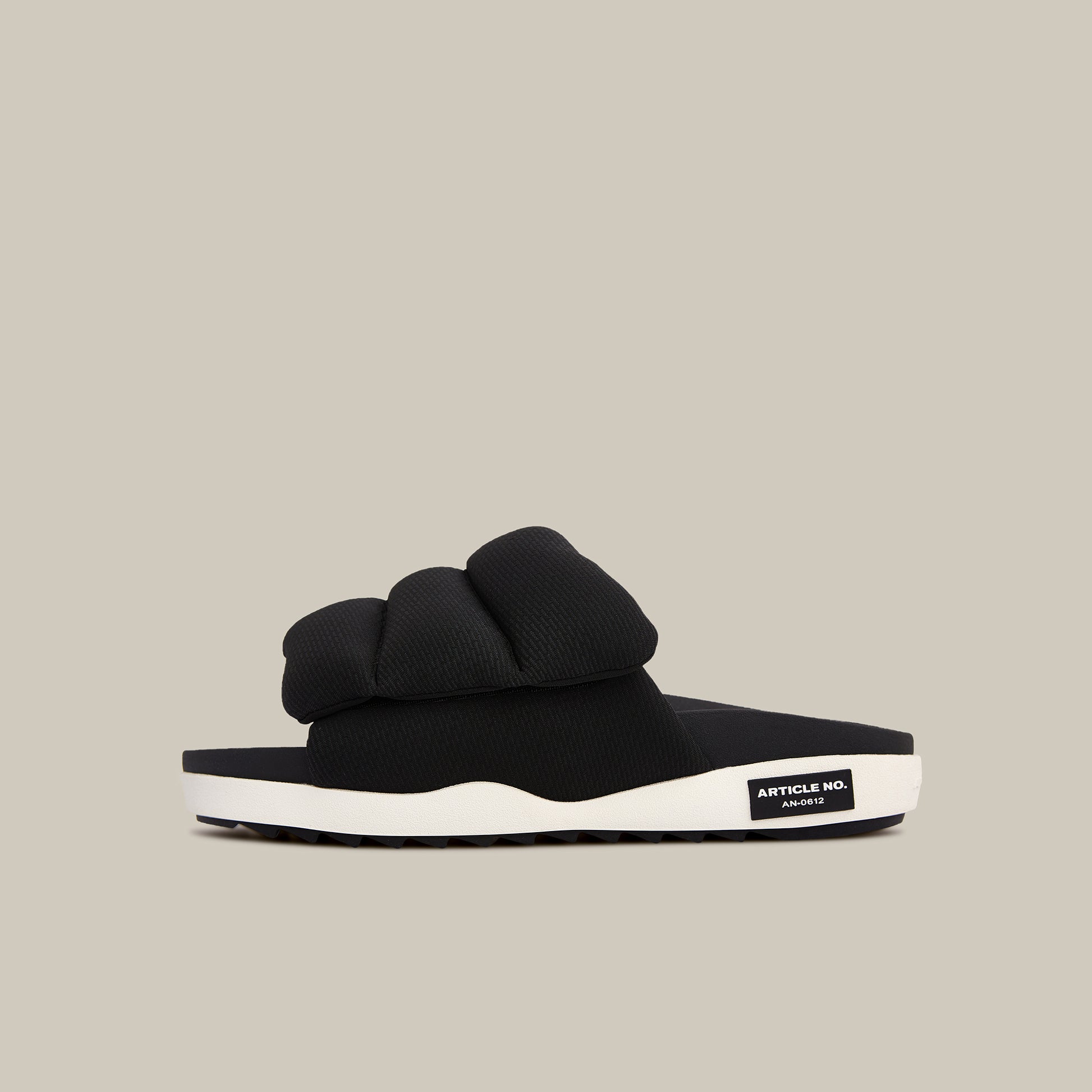 VAGABOND BAND BLACK PADDED SLIDES