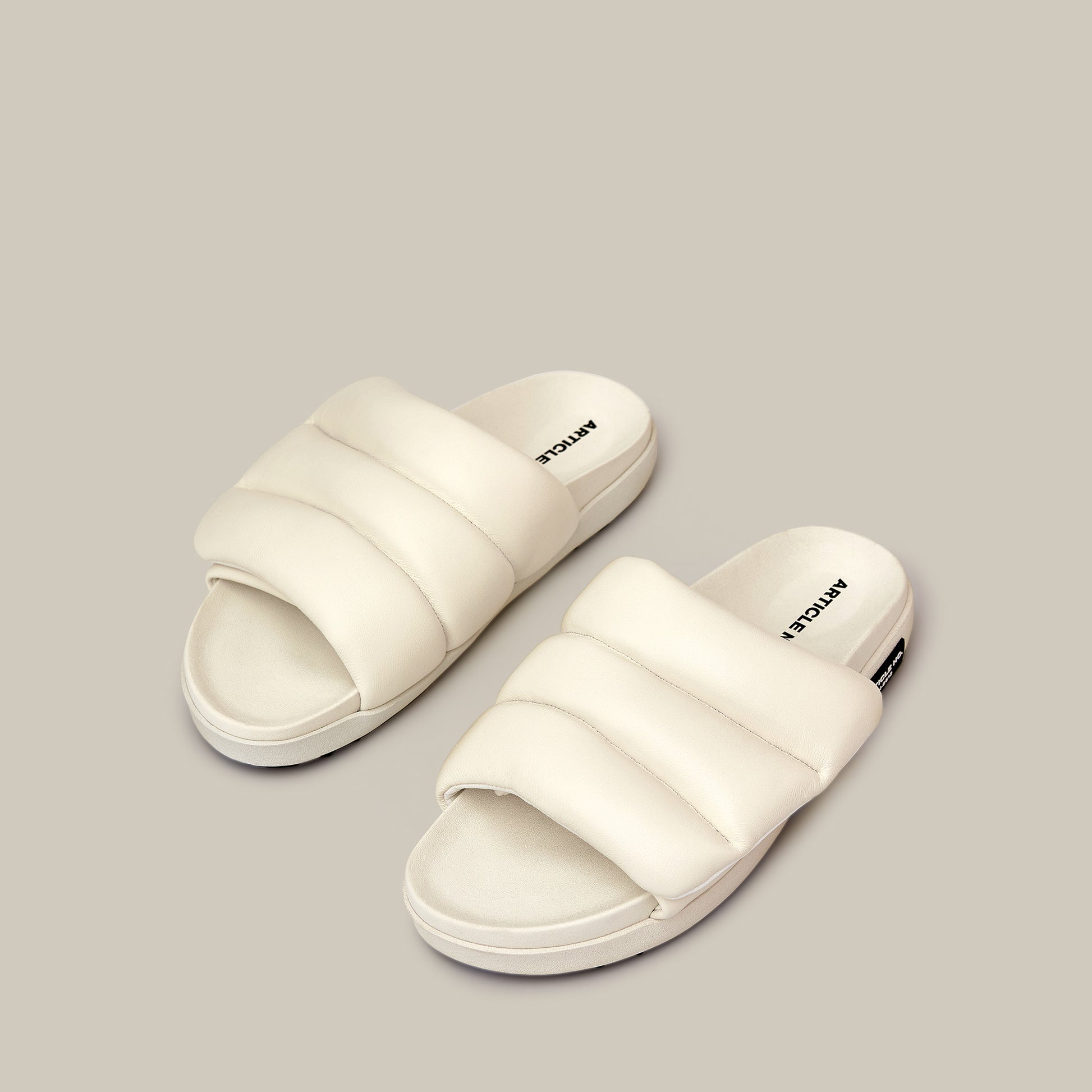 VAGABOND BAND WHITE PADDED SLIDES