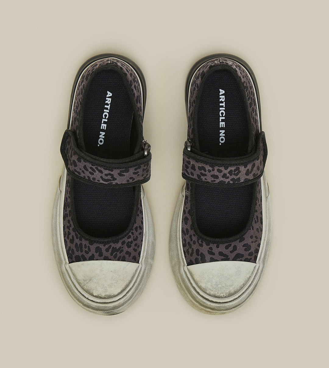 DISTRESSED LEOPARD MARY JANE