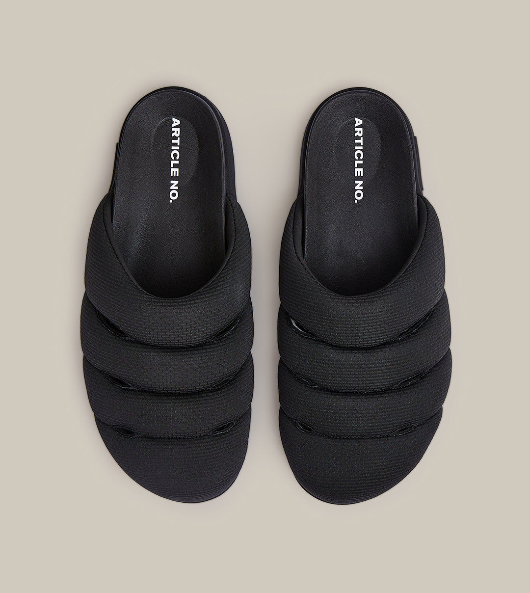 VAGABOND BLACK PADDED CLOGS