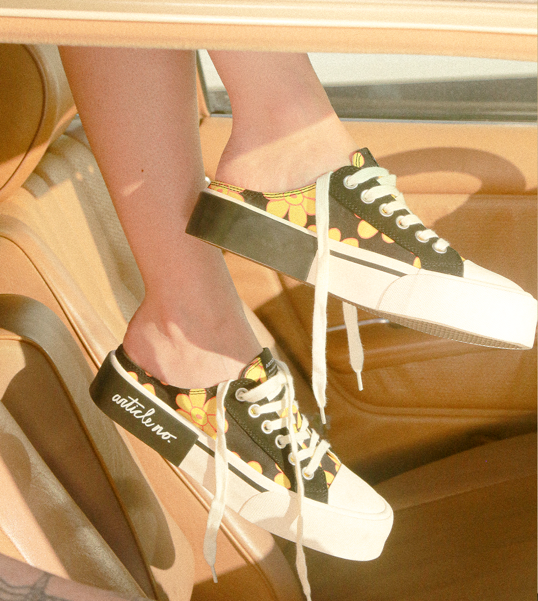 O.G. CLASSIC SUNFLOWER SLIP-ON MULES