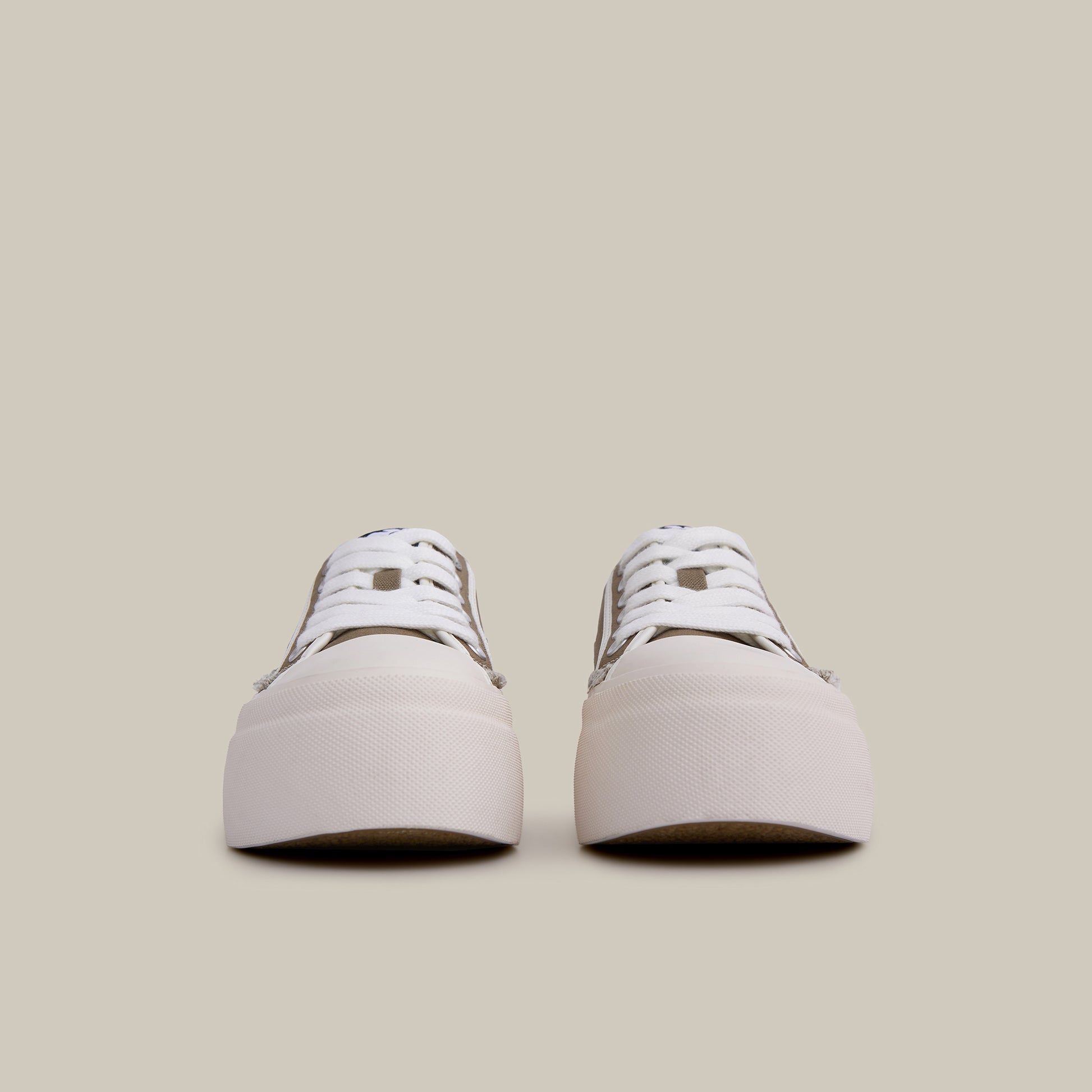 O.G. CLASSIC CANVAS PLATFORM GREEN LOW-TOP SNEAKERS