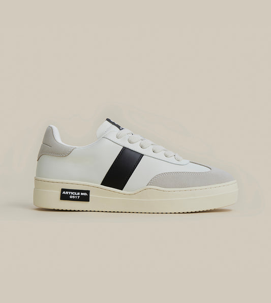 COURT SNEAKER LOW-TOP WHITE/BLACK GERMAN TRAINERS