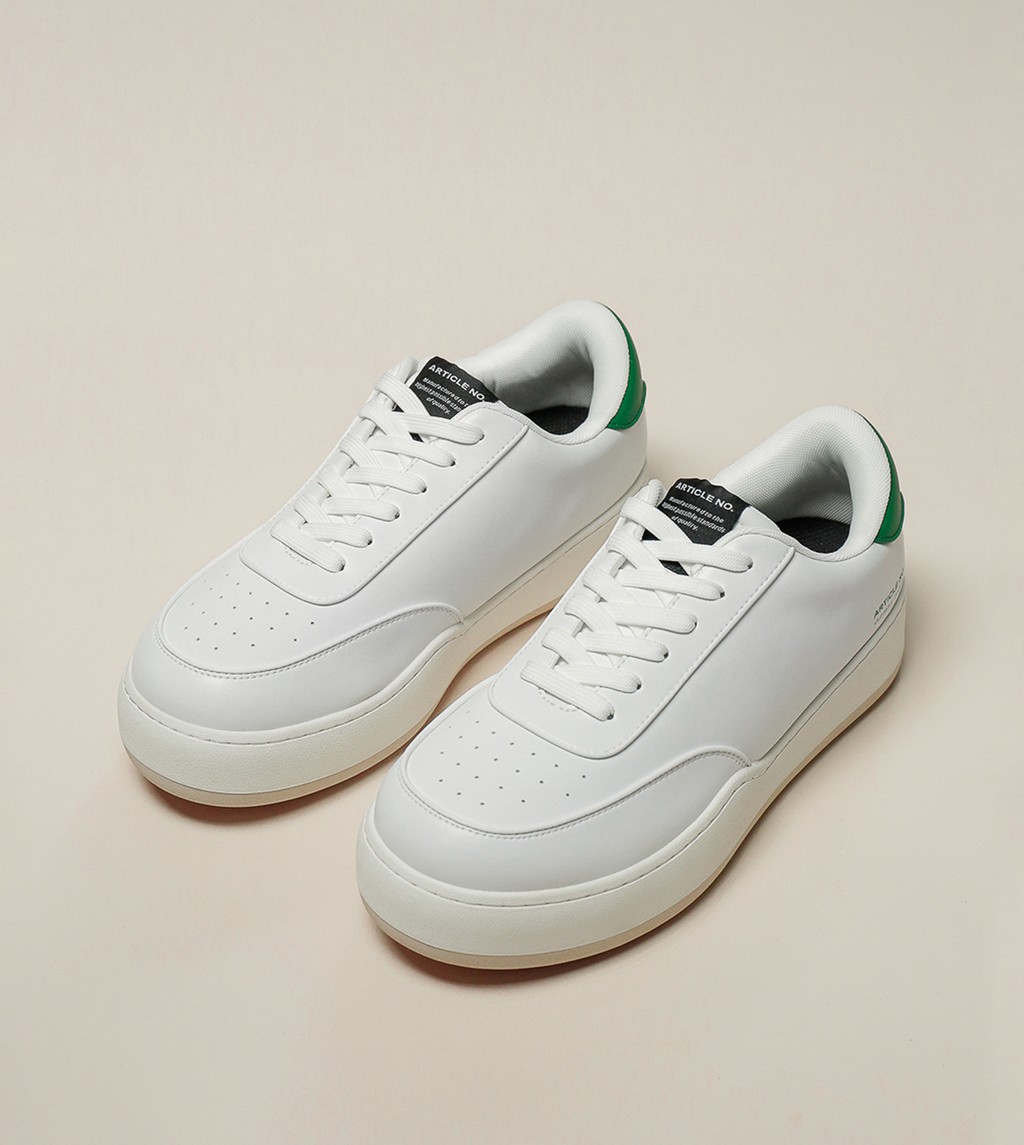 BURGER LOW-TOP WHITE TRAINERS