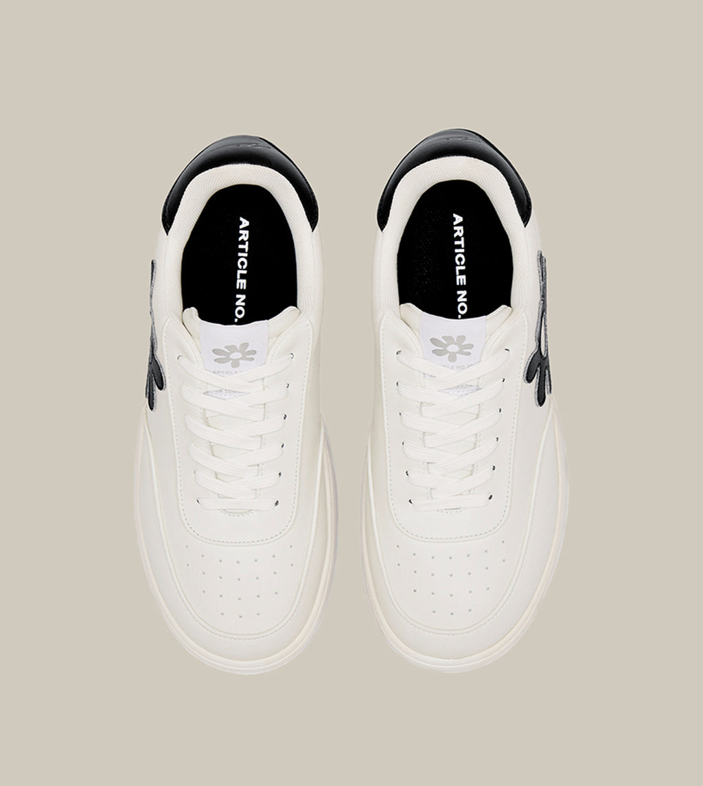 BURGER LOW-TOP 7-PETALS BLACK TRAINERS