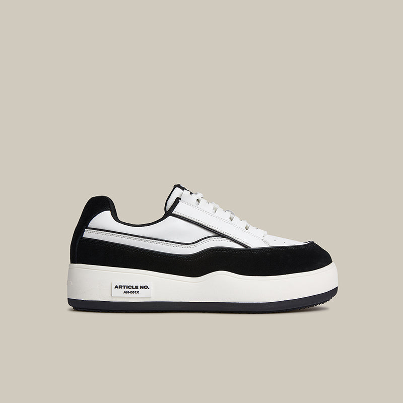BURGER LOW-TOP BLACK SKATE