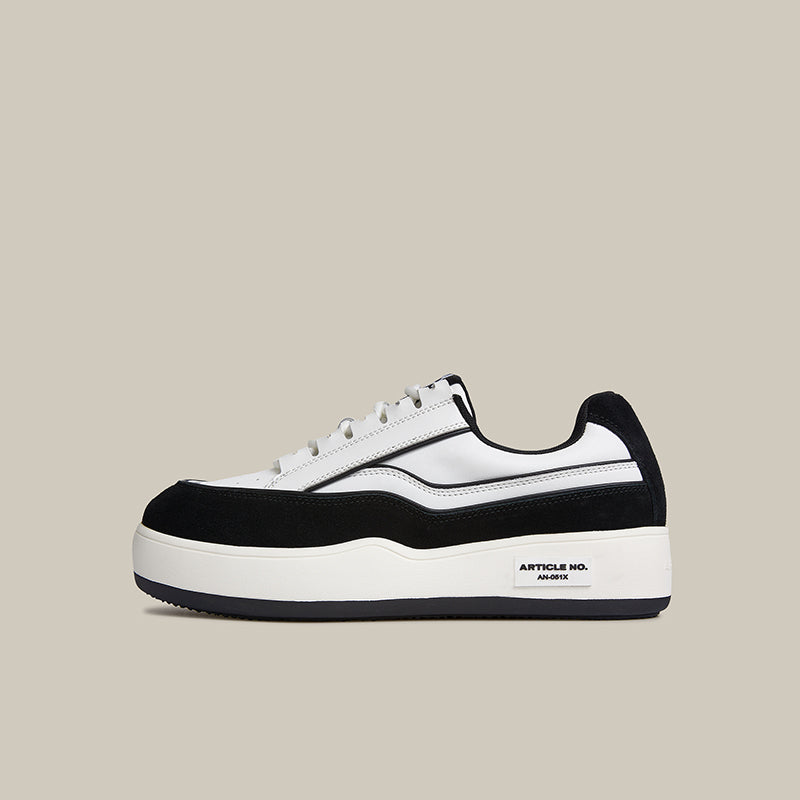 BURGER LOW-TOP BLACK SKATE