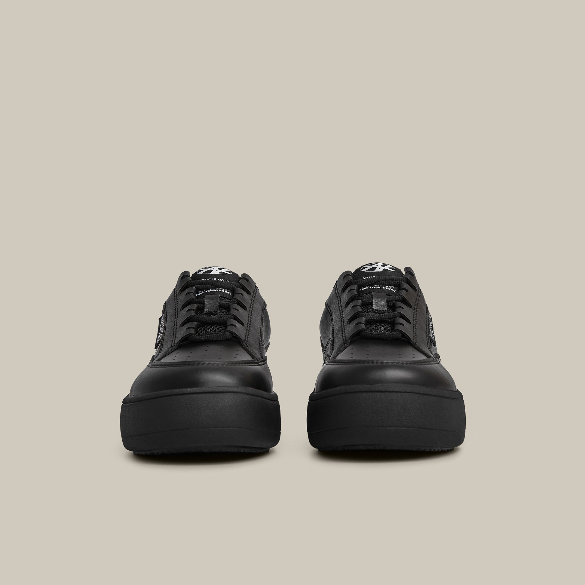 BURGER BLACK LOW-TOP SKATE
