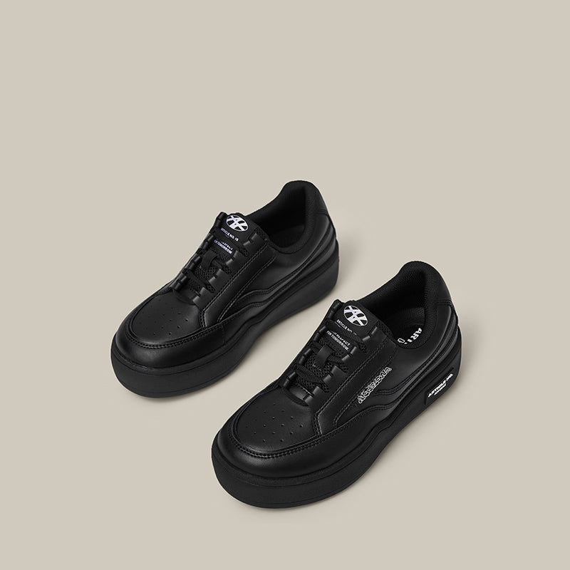 BURGER BLACK LOW-TOP SKATE