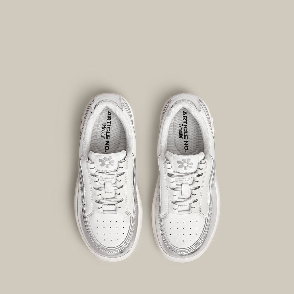 BURGER SILVER AND WHITE LOW-TOP SKATE