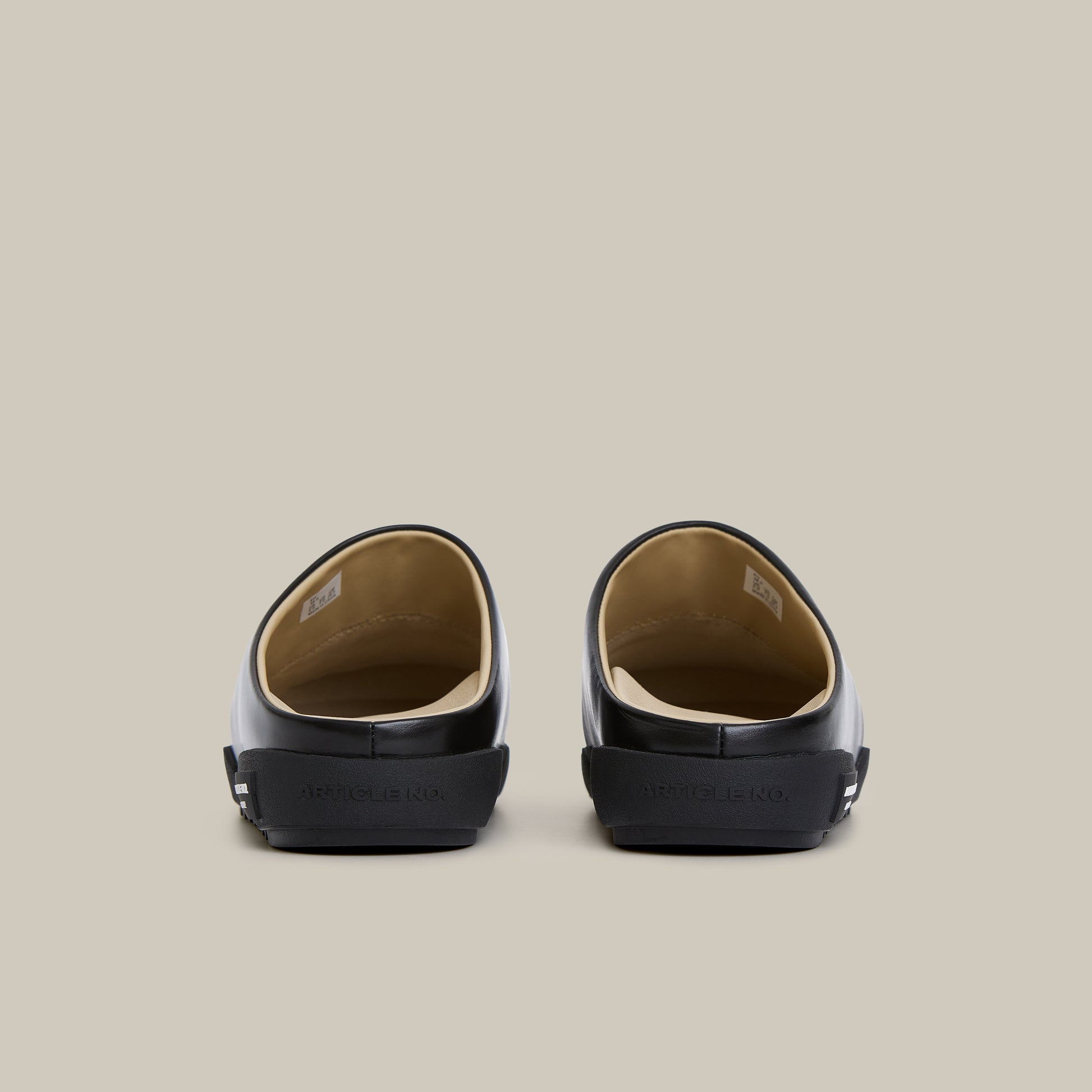 VAGABOND CALF LEATHER BLACK MULE