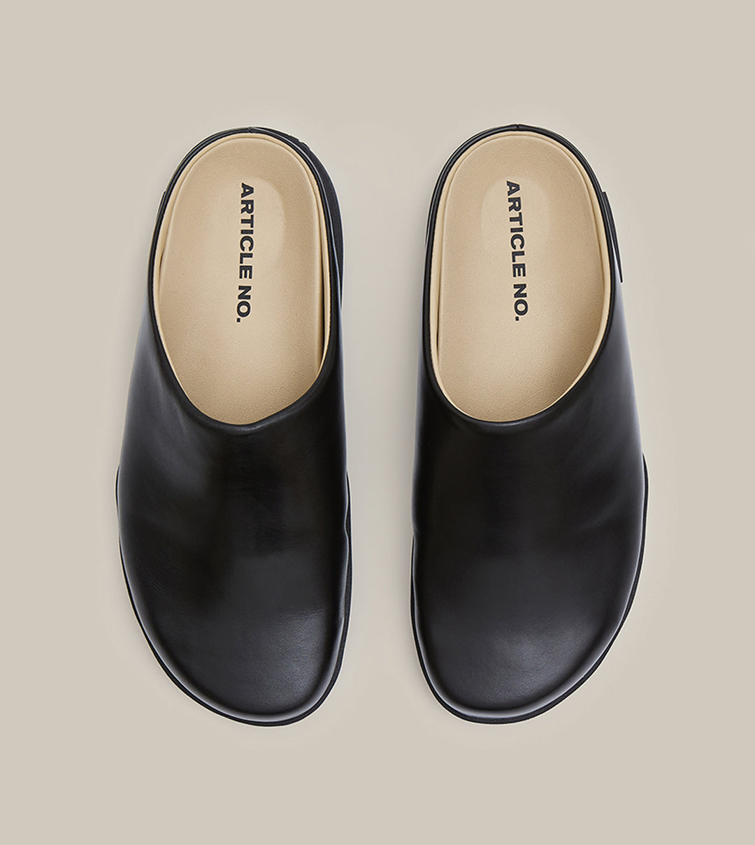 VAGABOND CALF LEATHER BLACK MULE