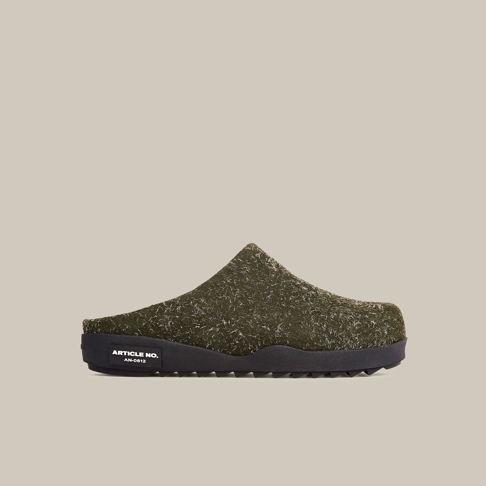 VAGABOND SUEDE GREEN MULE