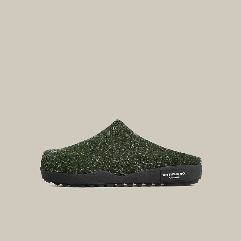 VAGABOND SUEDE GREEN MULE