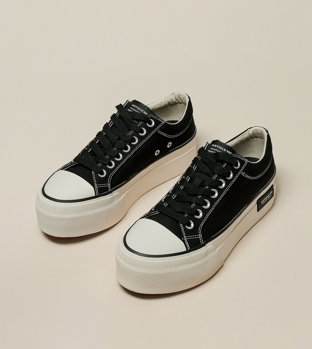 O.G. CLASSIC PLATFORM BLACK SNEAKERS