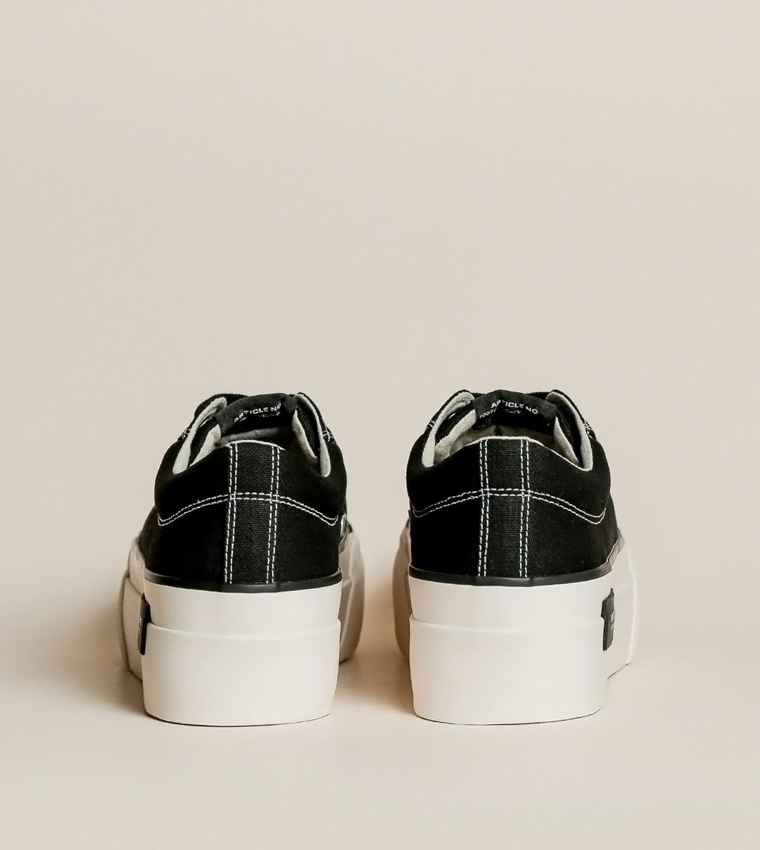 O.G. CLASSIC PLATFORM BLACK SNEAKERS