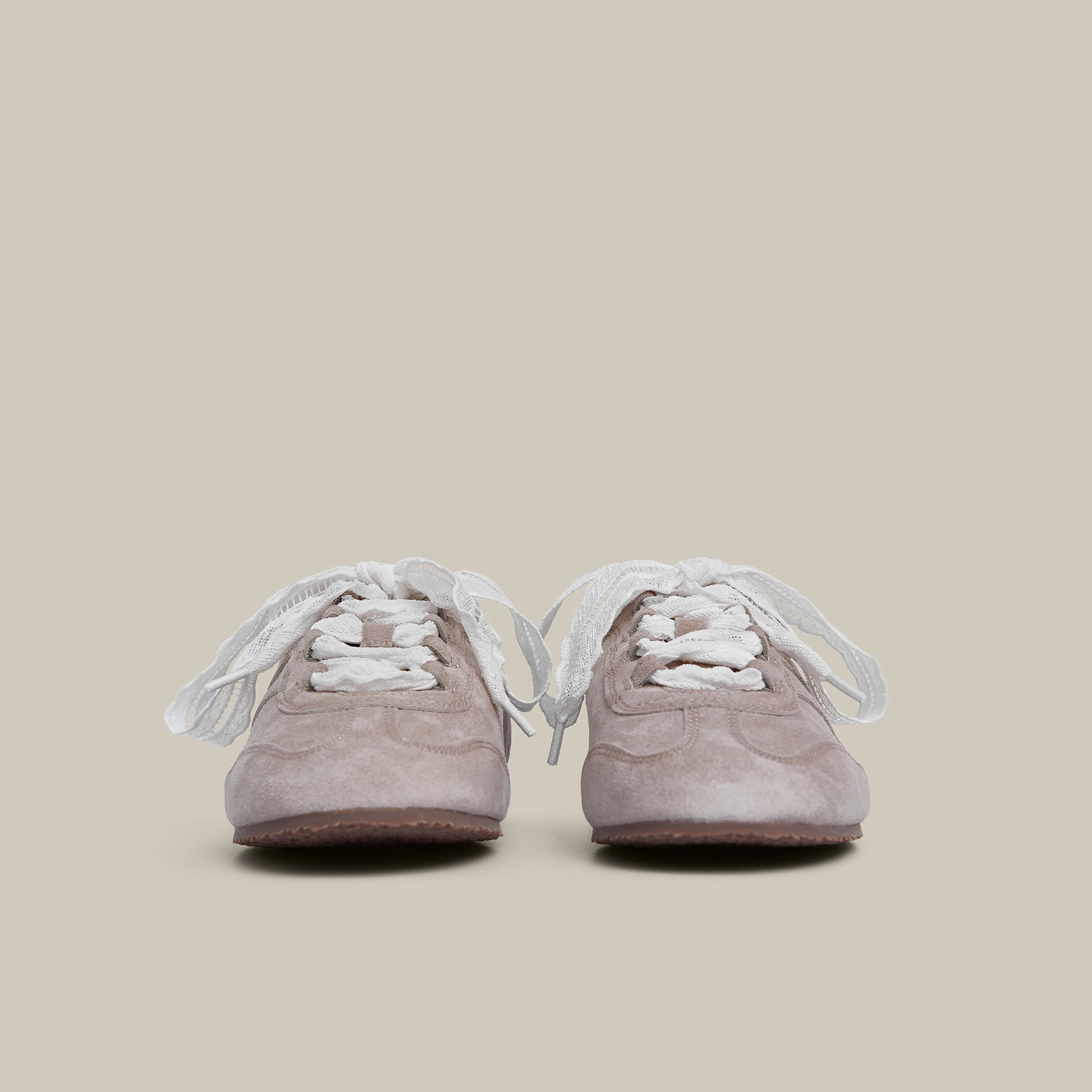 BALLET ROSE BEIGE LOW-TOP LOGO FLAT RUNNER