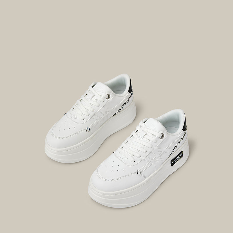 60 PLATFORMLTE WHITE AND BLACK SNEAKERS