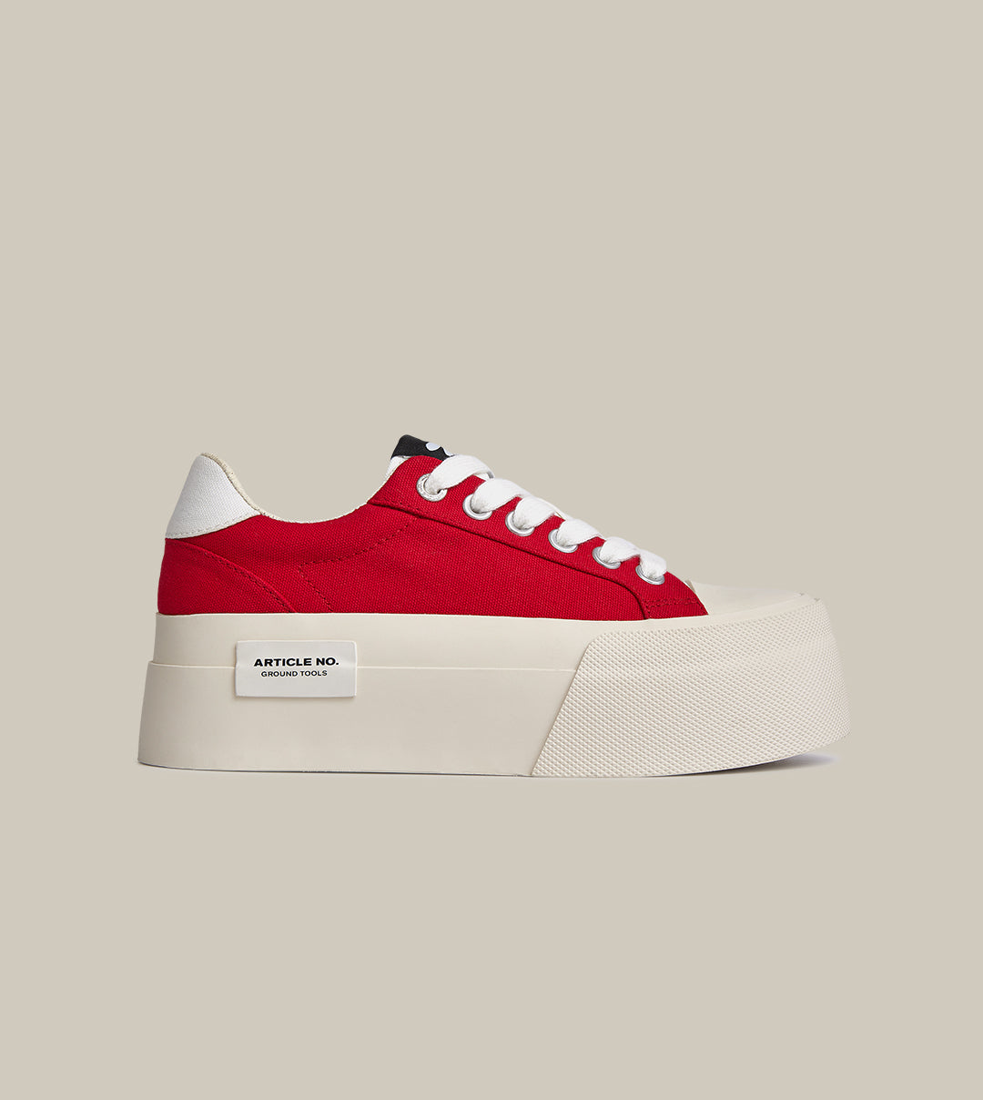 O.G. CLASSIC PLATFORM CANVAS SNEAKERS IN RED