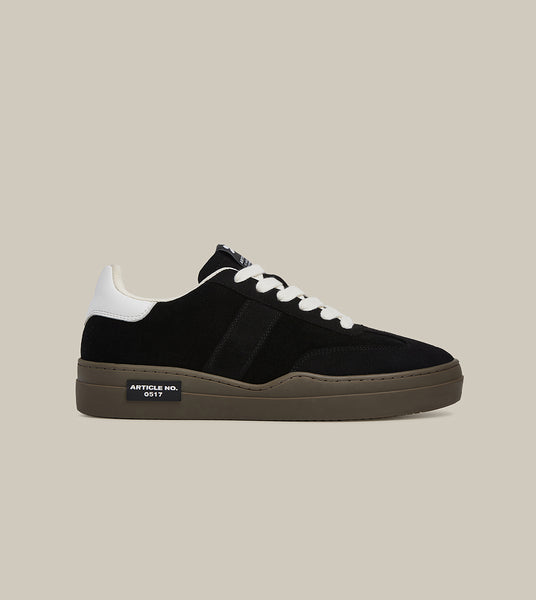 COURT SNEAKER LOW-TOP BLACK SUEDE SNEAKERS