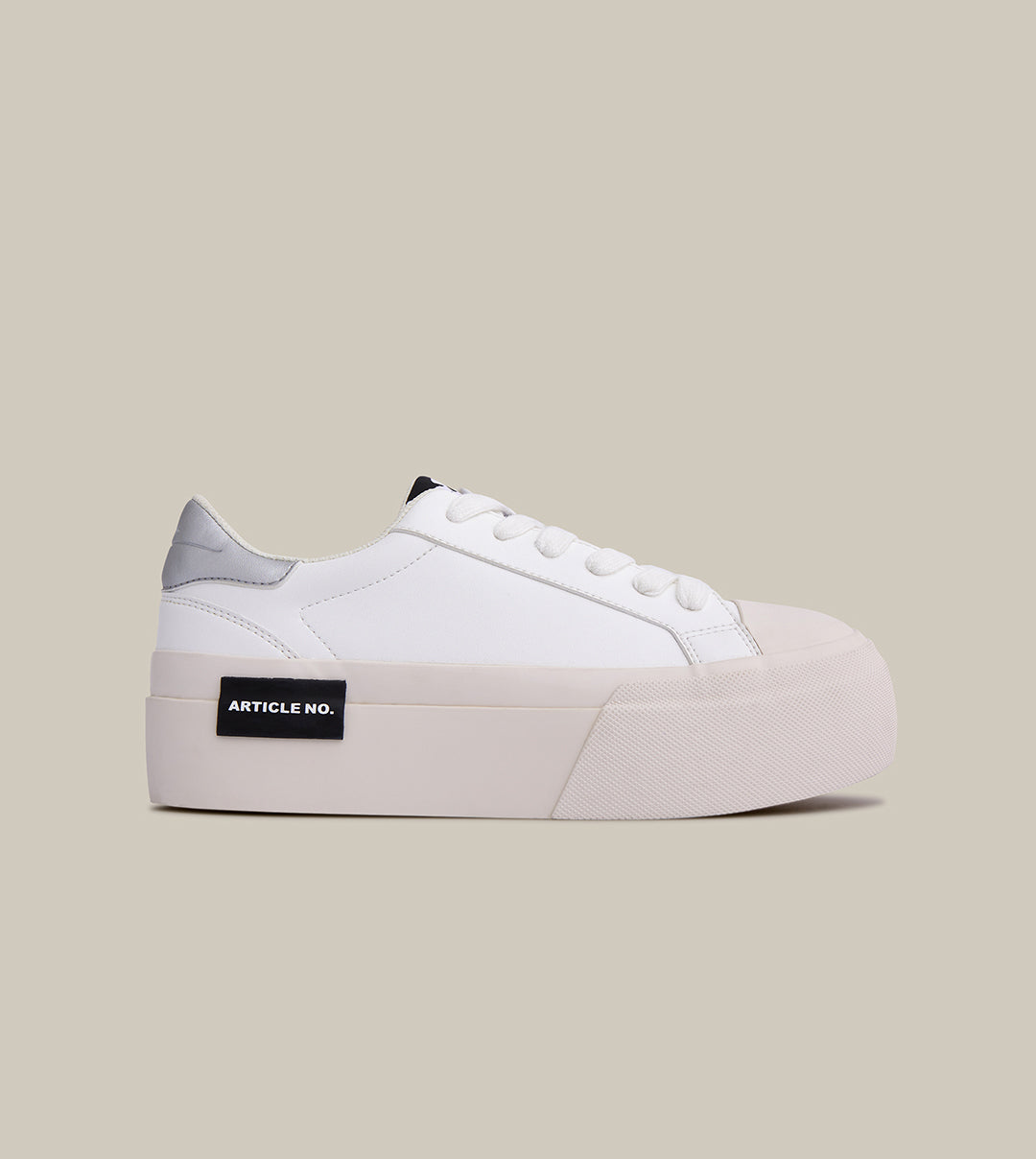 O.G. CLASSIC PLATFORM WHITE SNEAKERS IN SILVER TAIL