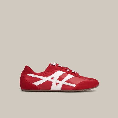 BALLET RED LOW-TOP LOGO FLAT RUNNER