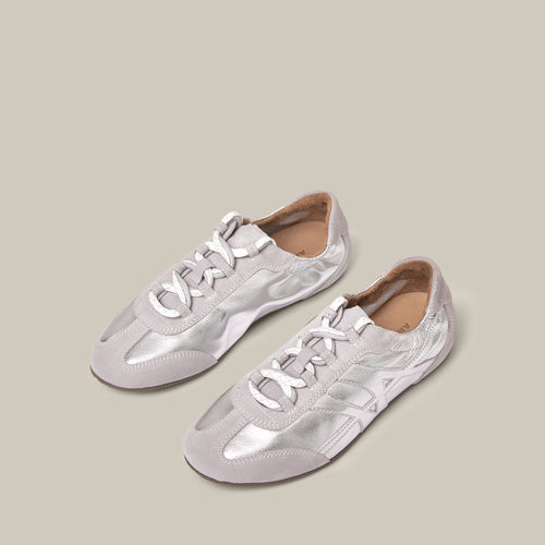 BALLET SILVER LOW-TOP LOGO FLAT RUNNER