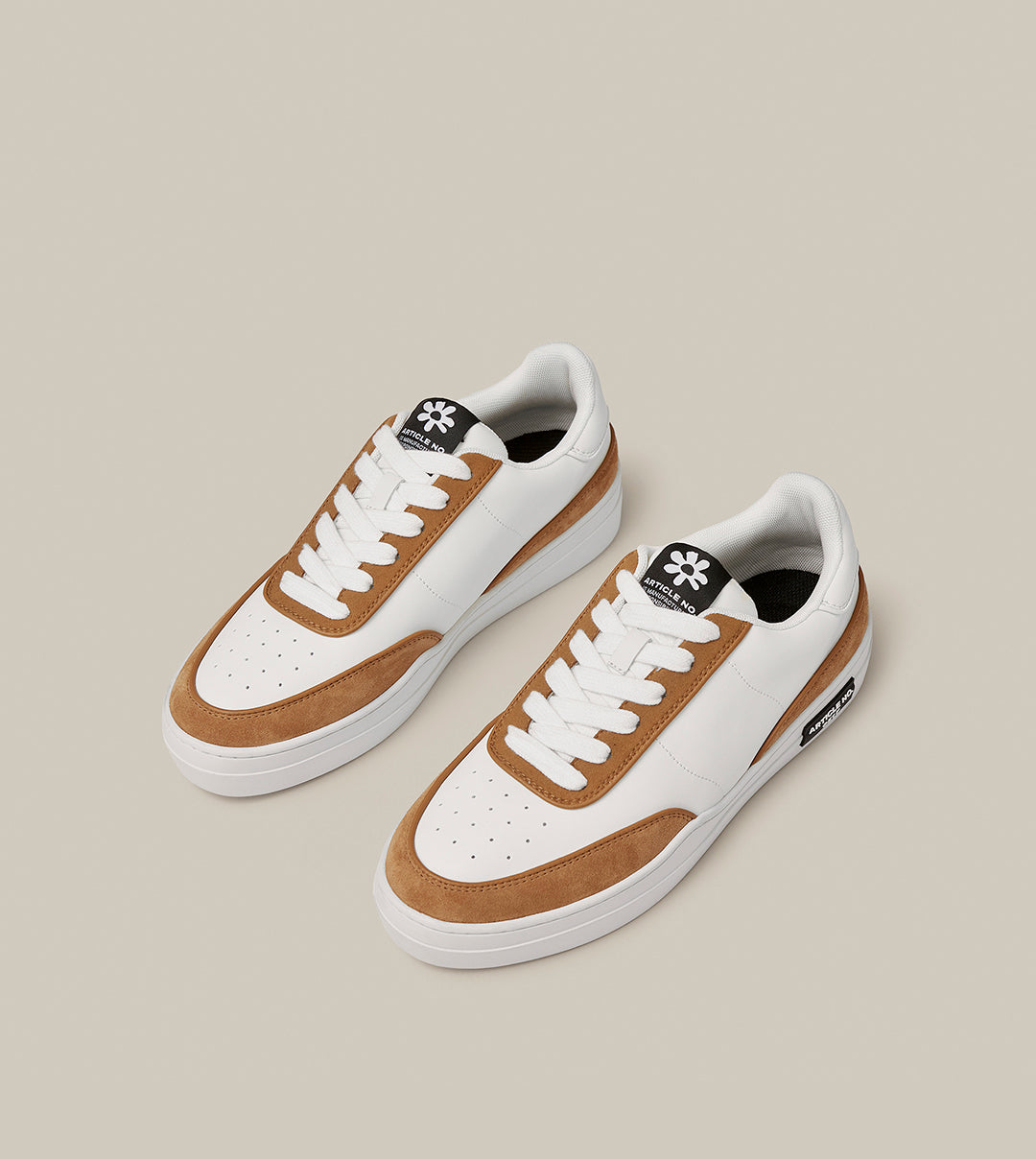 COURT SNEAKER LOW-TOP WHITE AND BROWN SNEAKERS