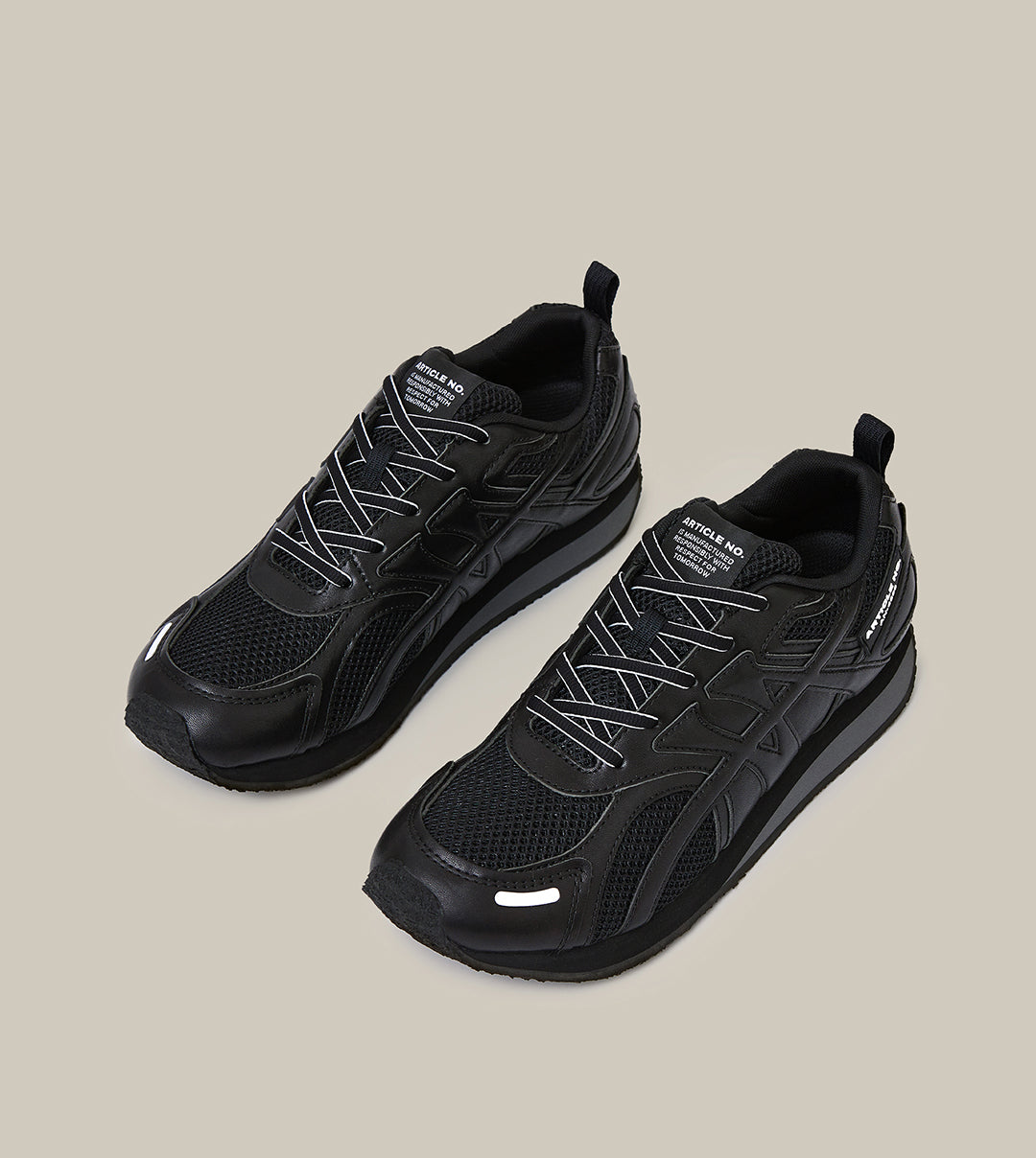 DUNE LOW-TOP BLACK LOGO RUNNER