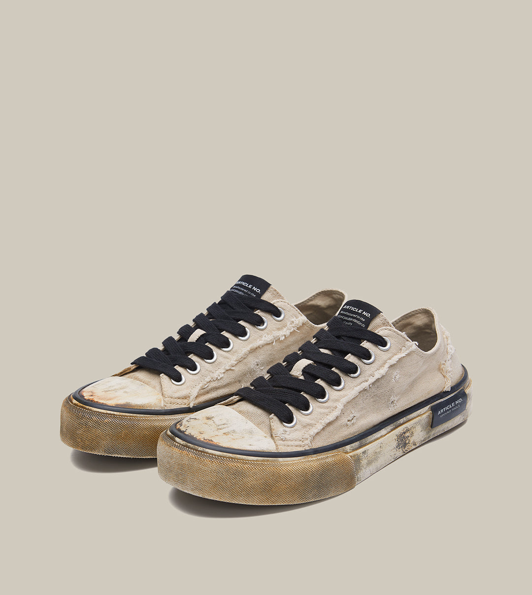 DISTRESSED LOW-TOP OFFWHITE SNEAKERS