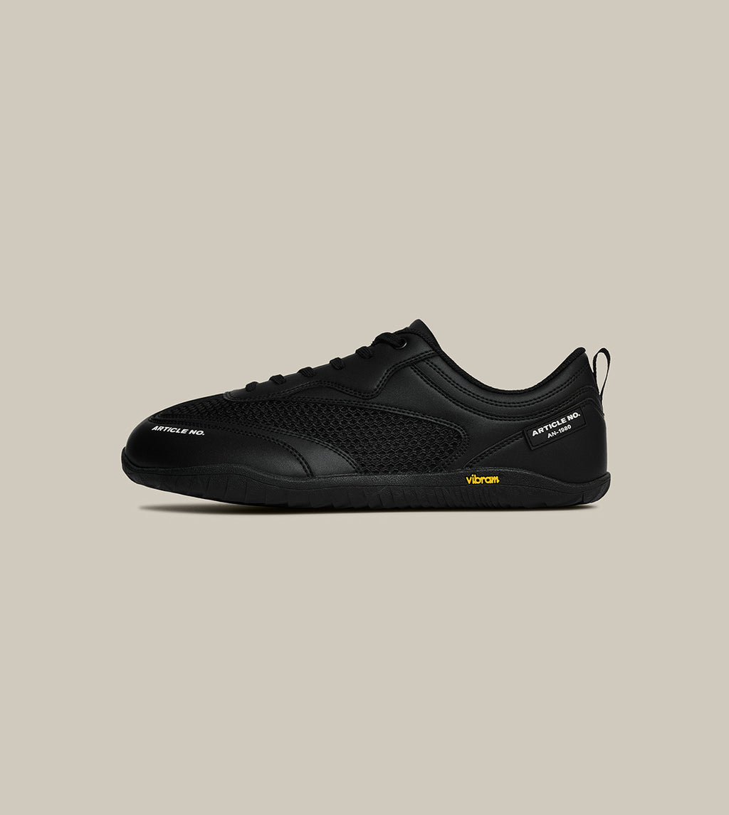 BAREFOOT ZERO-DROP SPORT SNEAKERS 1980 BLACK