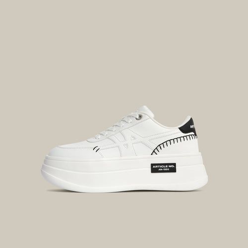 60 PLATFORMLTE WHITE AND BLACK SNEAKERS