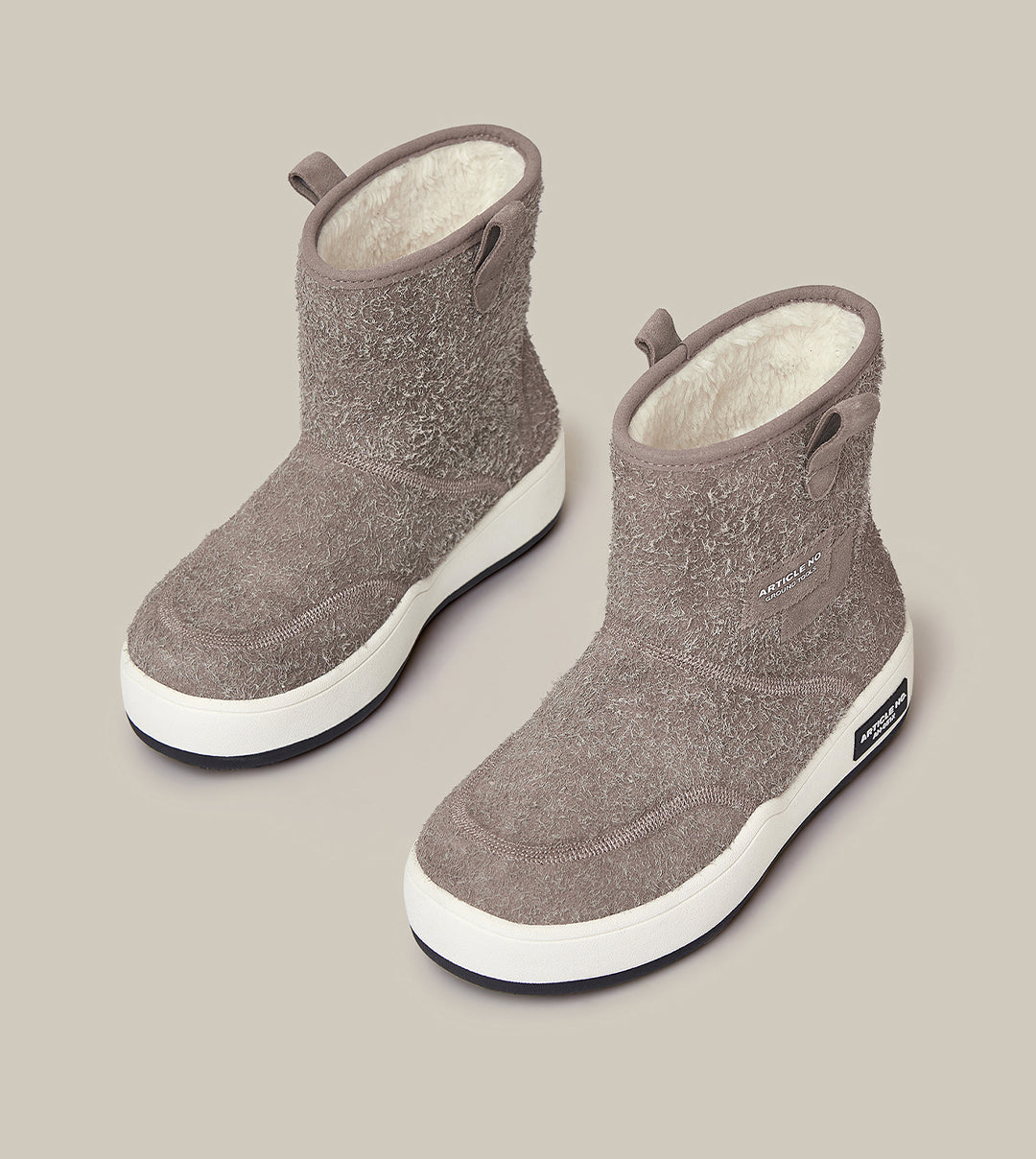 BURGER SNOW BOOTS IN TAUPE