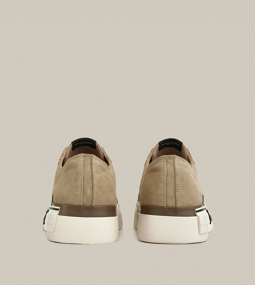 O.G. CLASSIC LEATHER PLATFORM BEIGE SNEAKER