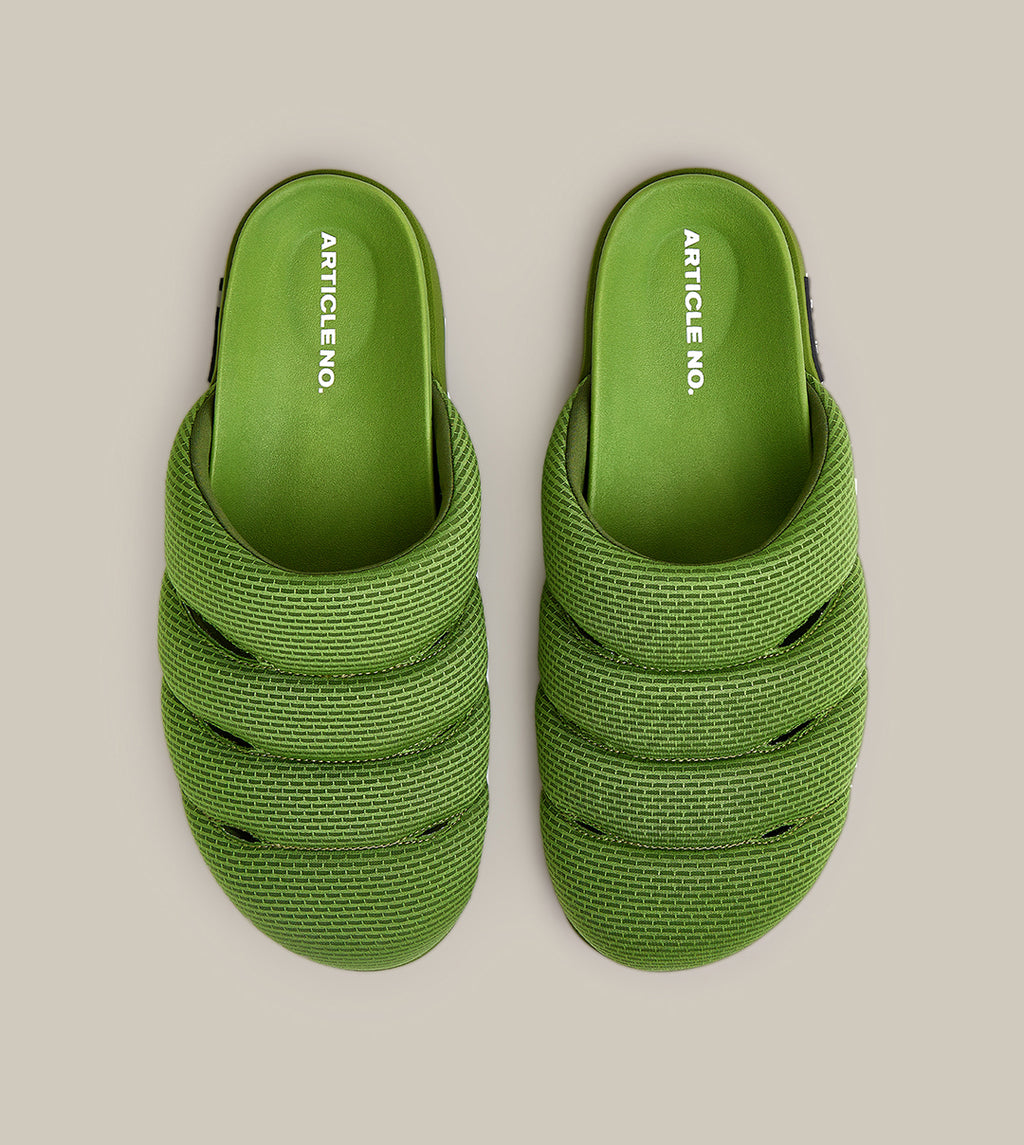 VAGABOND GREEN PADDED CLOGS