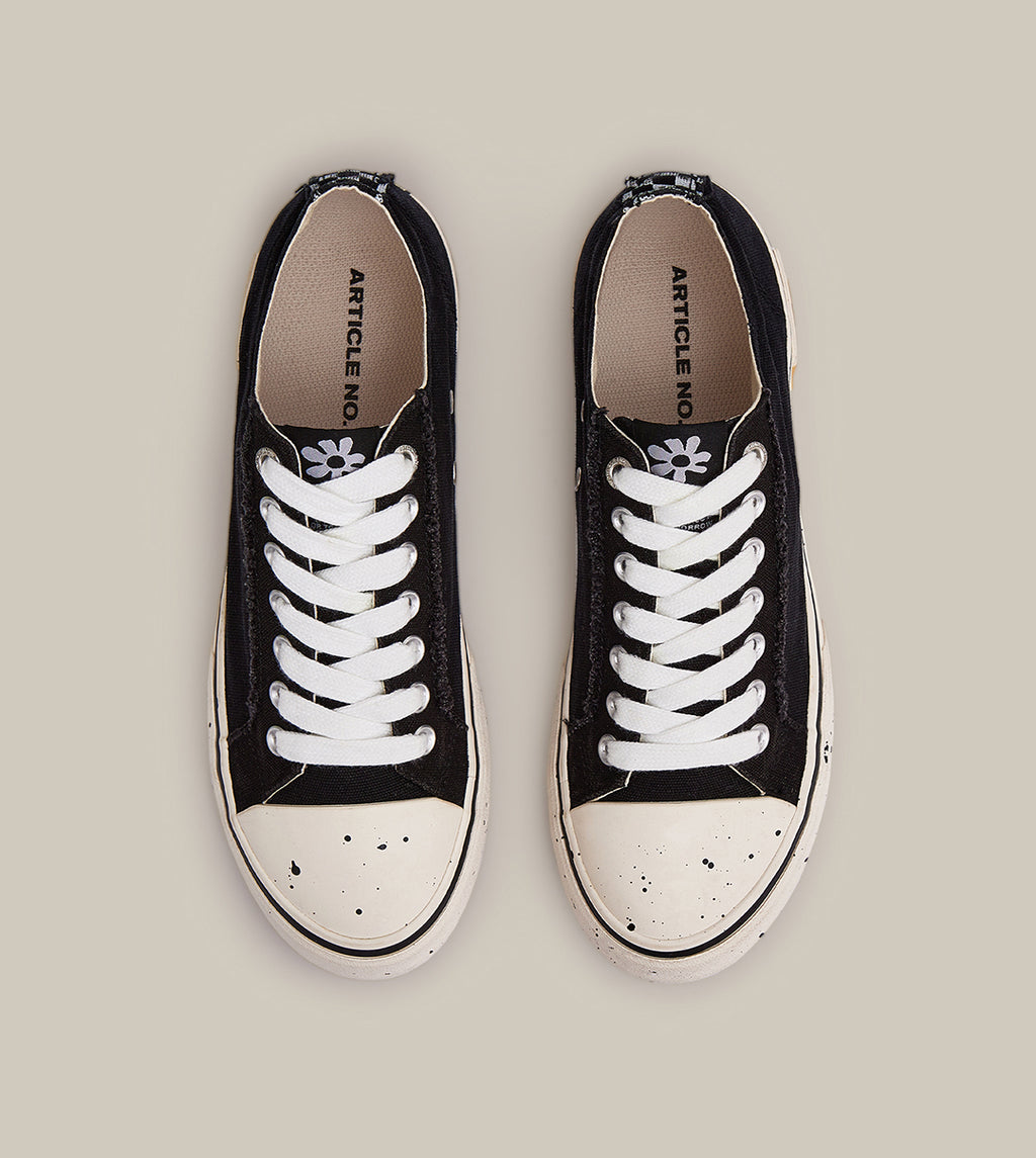 O.G. CLASSIC SPLASH-INK BLACK LOW-TOP SNEAKERS