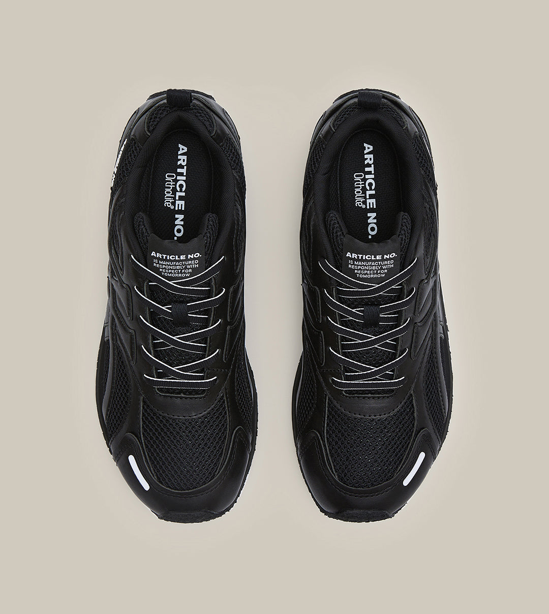 DUNE LOW-TOP BLACK LOGO RUNNER