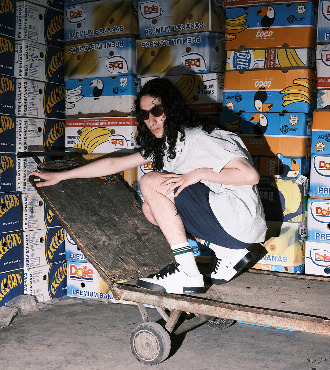 O.G. CLASSIC PLEATHER LOW-TOP SNEAKERS