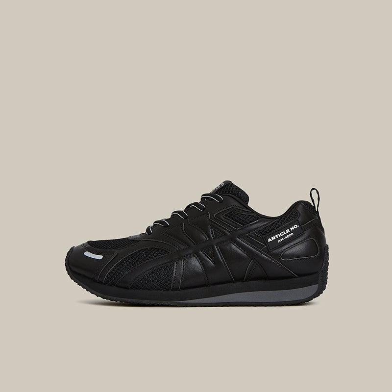 DUNE LOW-TOP BLACK LOGO RUNNER