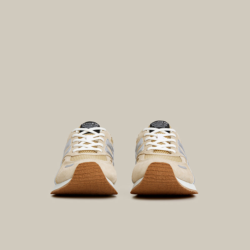 DUNE LOW-TOP BEIGE AND SILVER LOGO RUNNER