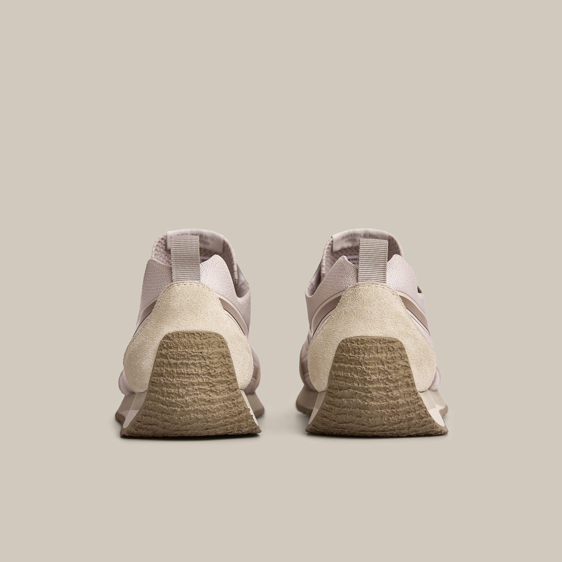 DUNE LOW-TOP KHAKI FLYKNIT LOGO RUNNER