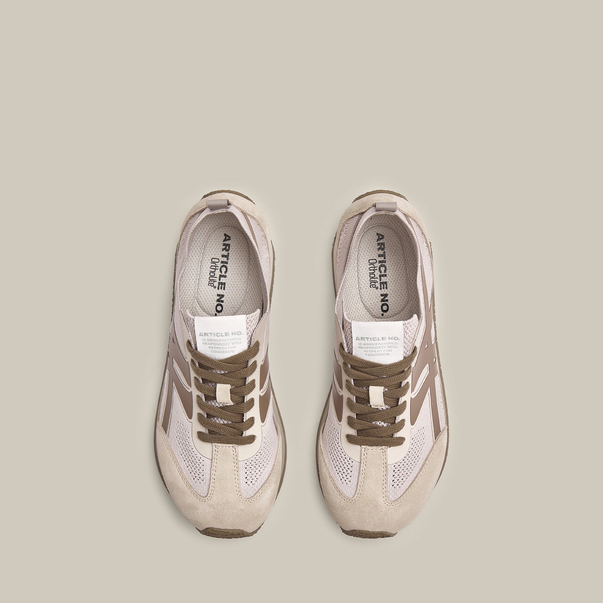 DUNE LOW-TOP KHAKI FLYKNIT LOGO RUNNER