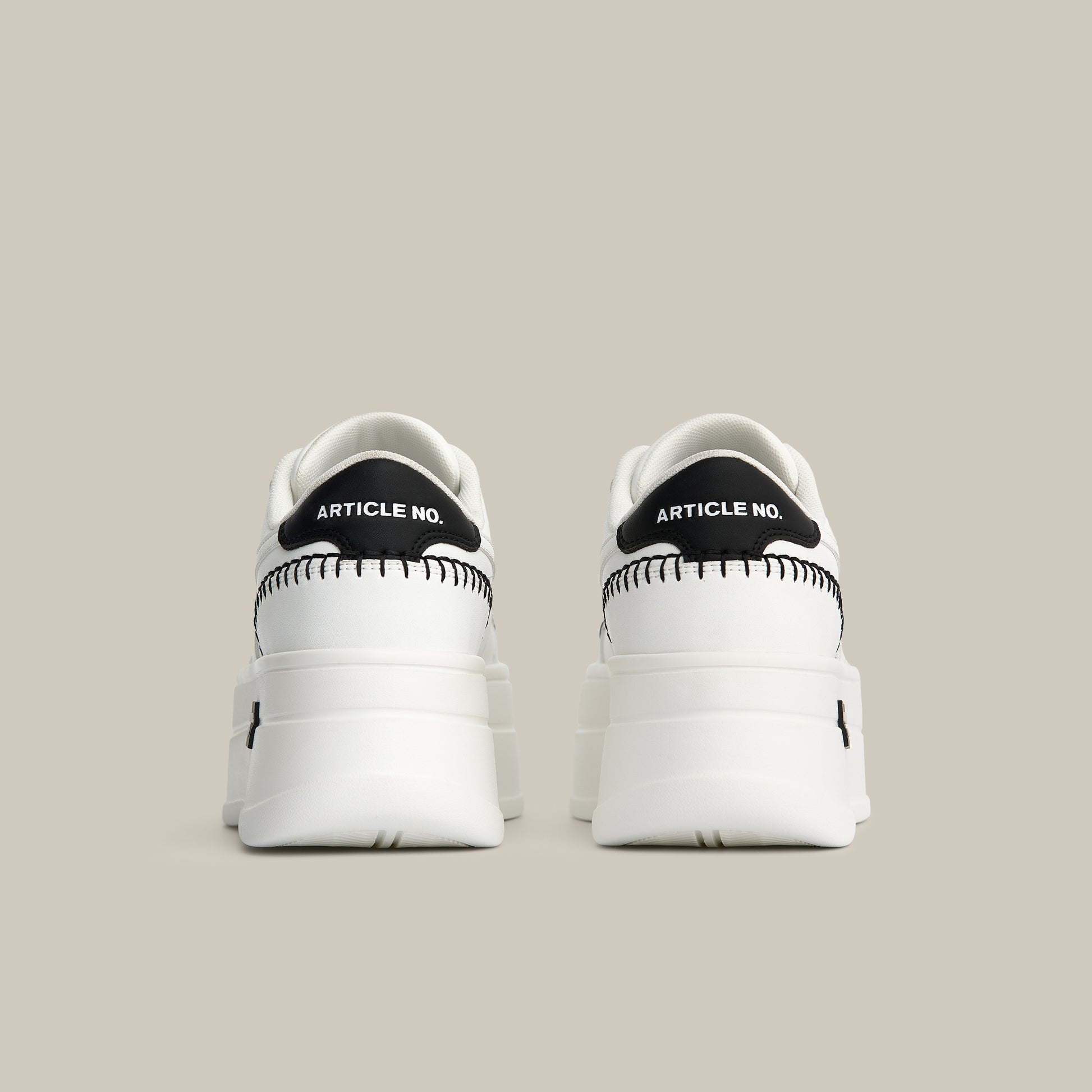 60 PLATFORMLTE WHITE AND BLACK SNEAKERS