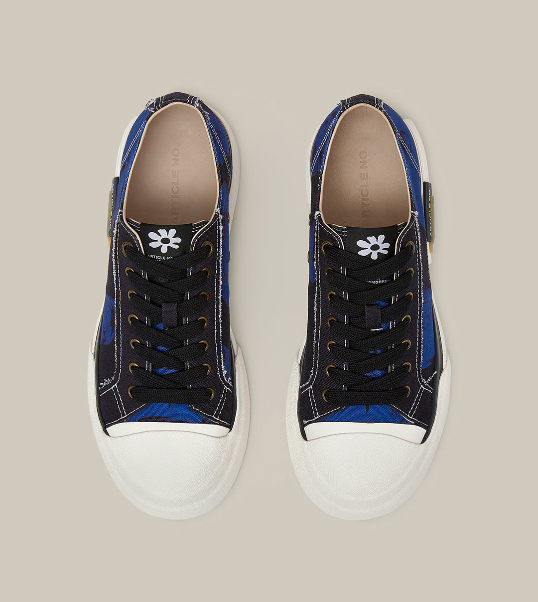 O.G. CLASSIC LEATHER PLATFORM BLUE SNEAKER