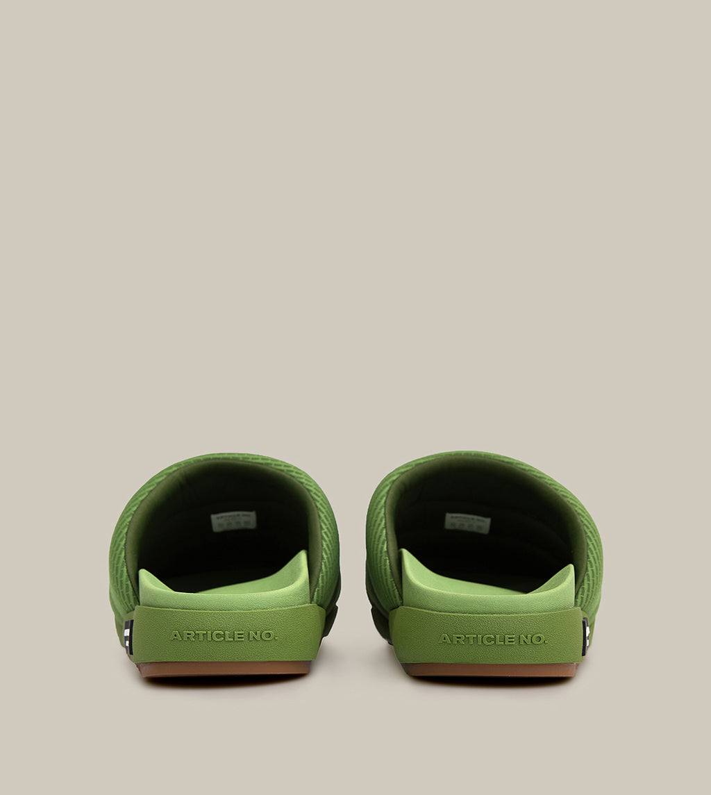 VAGABOND GREEN PADDED CLOGS