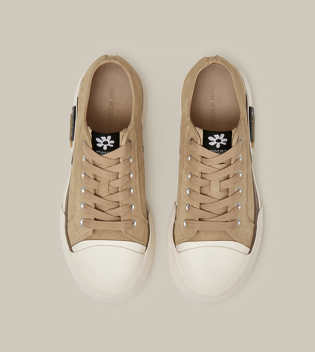 O.G. CLASSIC LEATHER PLATFORM BEIGE SNEAKER