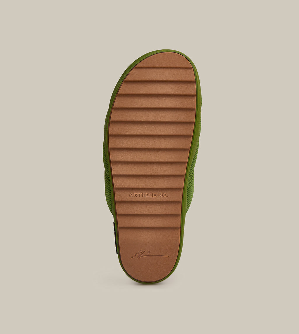 VAGABOND GREEN PADDED CLOGS