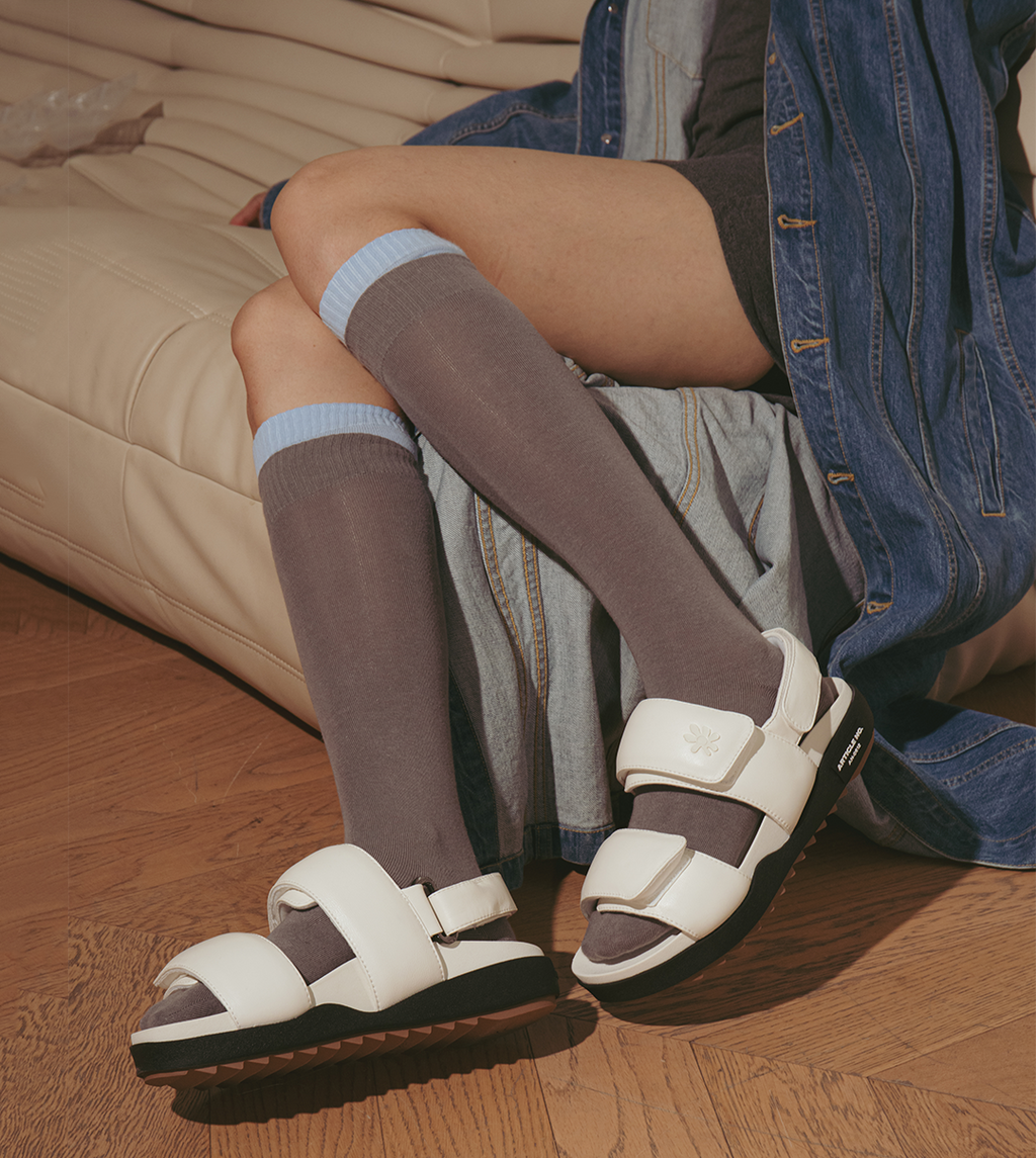 VAGABOND LEATHER WHITE SANDALS