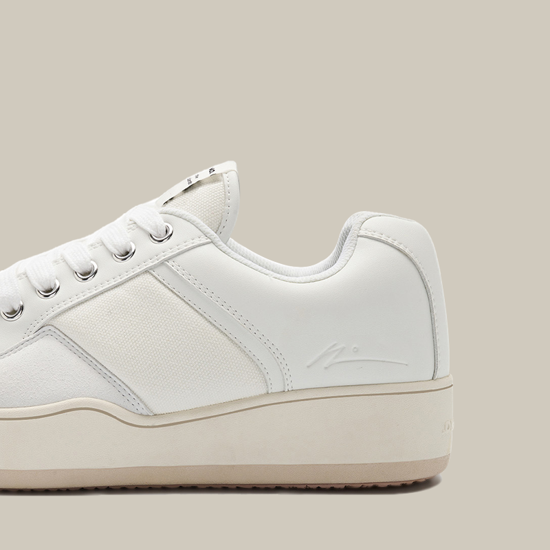 BURGER SKATE WHITE SNEAKERS
